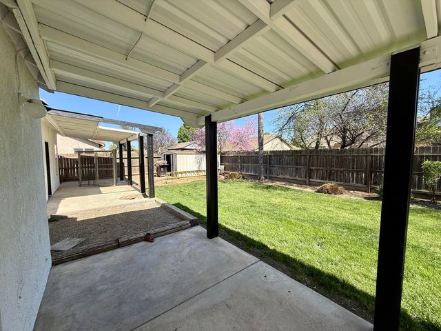1304 N Birch Street, Porterville, CA 93257