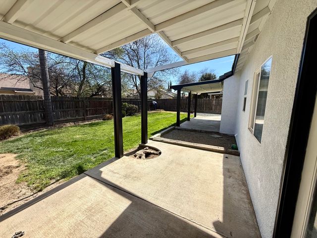 1304 N Birch Street, Porterville, CA 93257