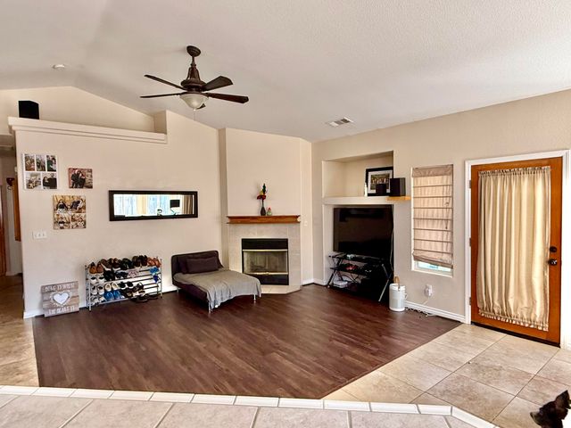 1304 N Birch Street, Porterville, CA 93257