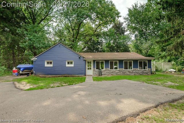 14354 Hannan Road, Van Buren Charter Township, MI 48174