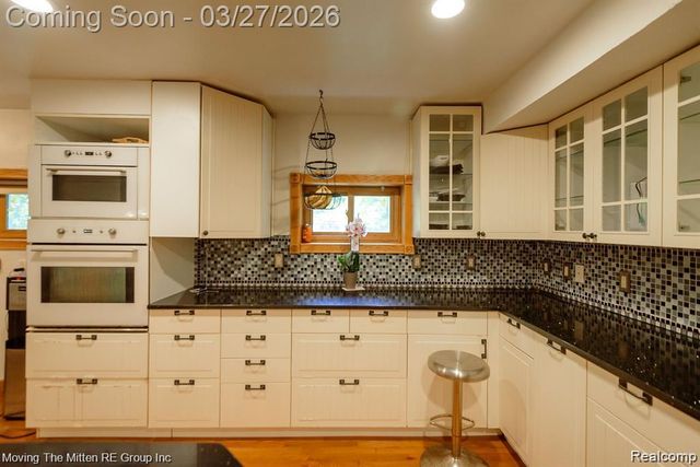 14354 Hannan Road, Van Buren Charter Township, MI 48174