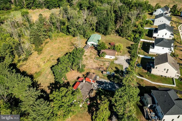 1029 SNYDER AVE, Phoenixville, PA 19460