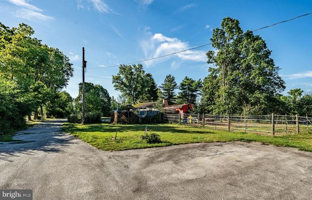 1029 SNYDER AVE, Phoenixville, PA 19460