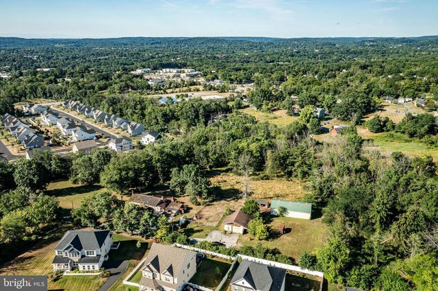 1029 SNYDER AVE, Phoenixville, PA 19460