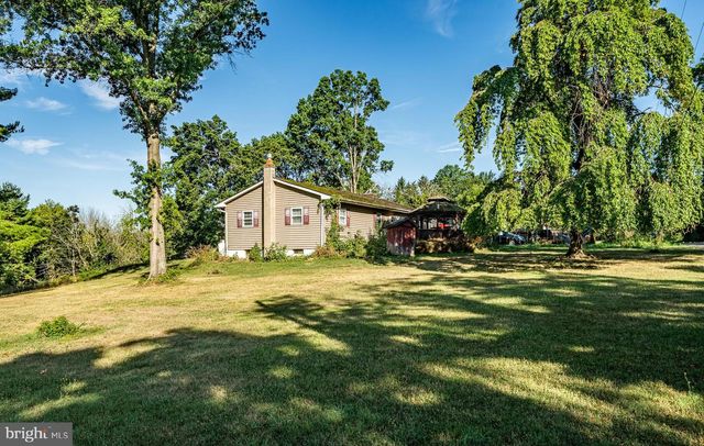 1029 SNYDER AVE, Phoenixville, PA 19460