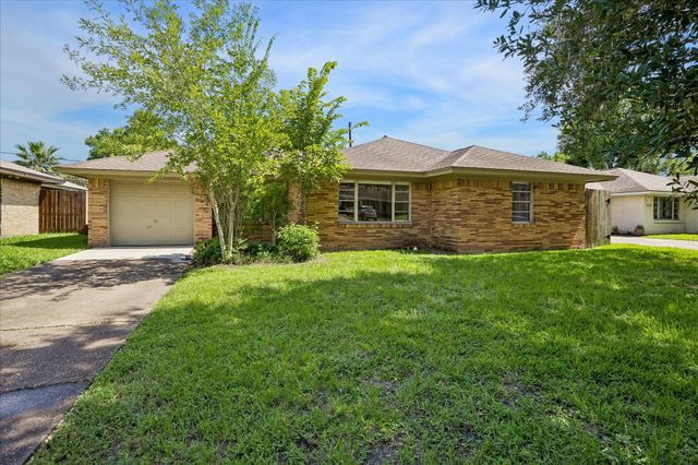 4030 Mcdermed Drive, Houston, TX 77025