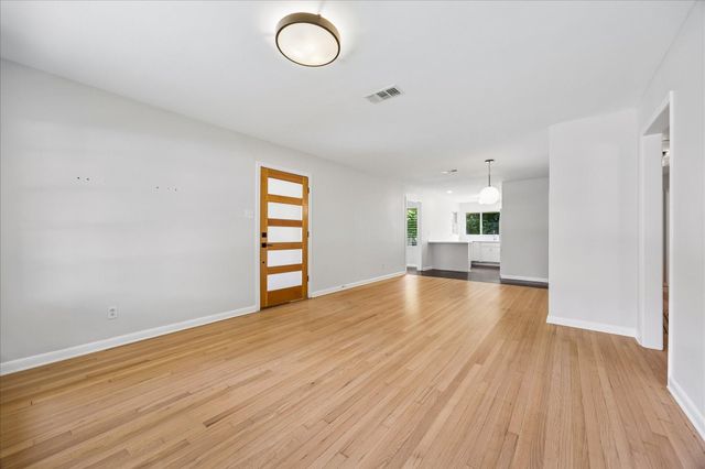 4030 Mcdermed Drive, Houston, TX 77025
