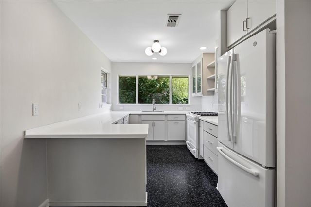 4030 Mcdermed Drive, Houston, TX 77025