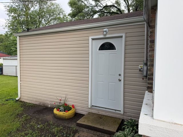 12529 S Loomis Street, Calumet Park, IL 60827