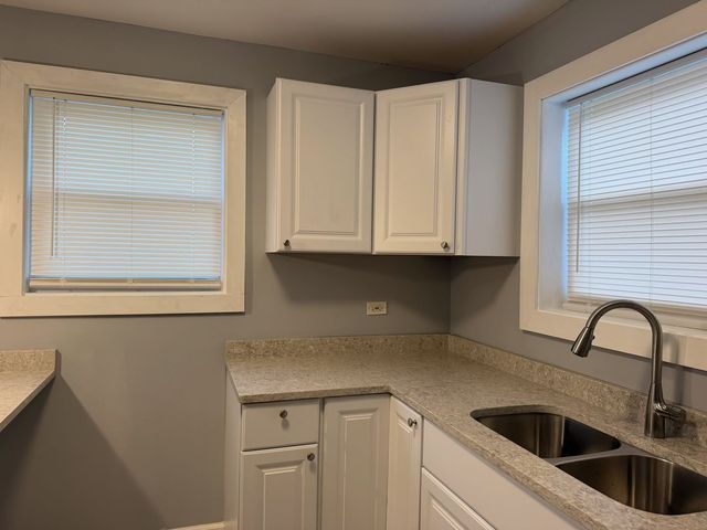 12529 S Loomis Street, Calumet Park, IL 60827