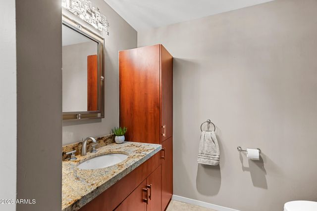 7141 E Rancho Vista Drive 2014, Scottsdale, AZ 85251