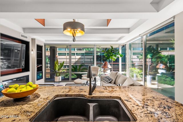 7141 E Rancho Vista Drive 2014, Scottsdale, AZ 85251