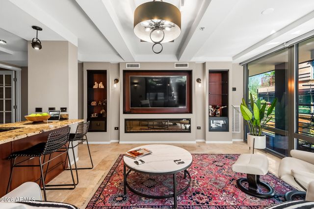 7141 E Rancho Vista Drive 2014, Scottsdale, AZ 85251