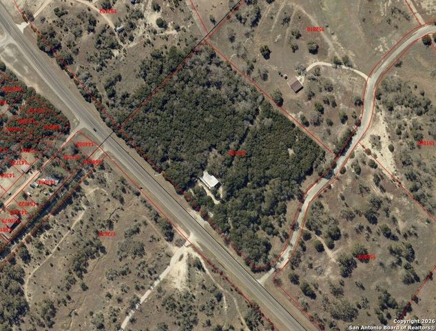 7321 State Highway 173, Bandera, TX 78003