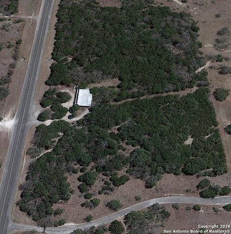 7321 State Highway 173, Bandera, TX 78003