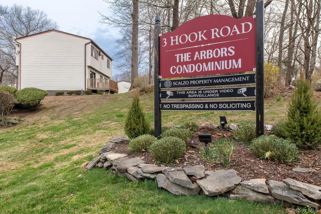 3 Hook Road 15D, Poughkeepsie, NY 12601