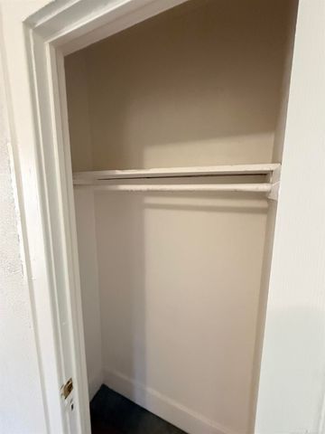 2301 La Belle Street, Detroit, MI 48238