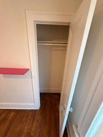 2301 La Belle Street, Detroit, MI 48238