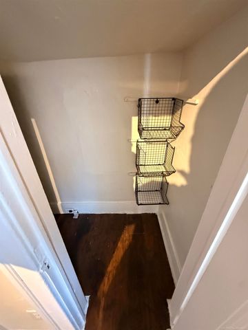 2301 La Belle Street, Detroit, MI 48238