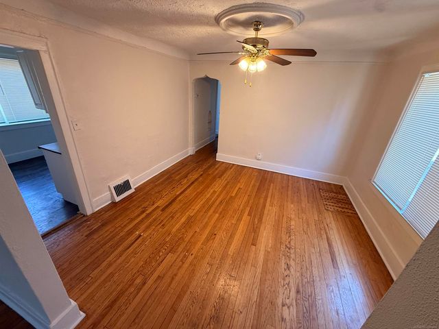 2301 La Belle Street, Detroit, MI 48238