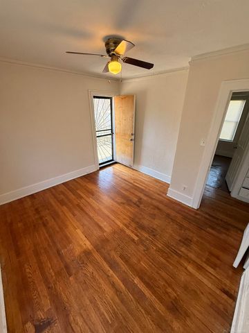 2301 La Belle Street, Detroit, MI 48238