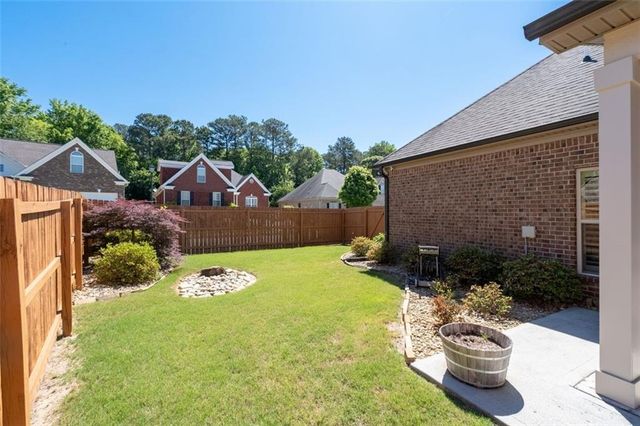 2756 Madison Mae Lane, Grayson, GA 30017