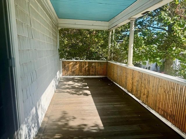2 Laurel St, Chelsea, MA 02150