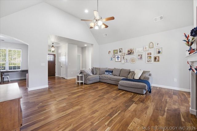 1197 N 177th West Avenue, Sand Springs, OK 74063