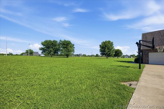1197 N 177th West Avenue, Sand Springs, OK 74063