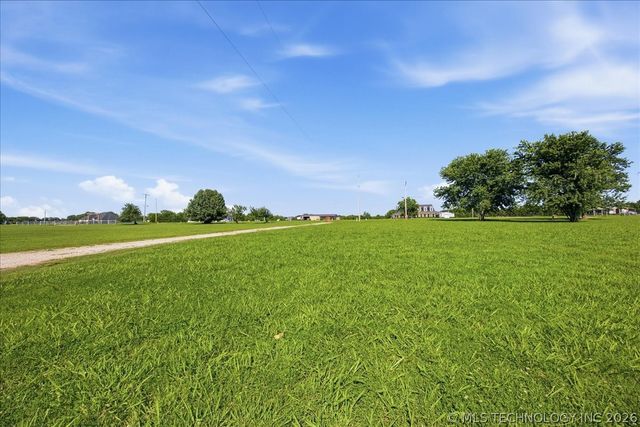 1197 N 177th West Avenue, Sand Springs, OK 74063