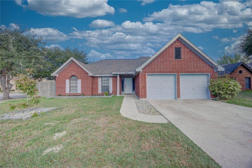 2077 Jenica Dr, Ingleside, TX 78362