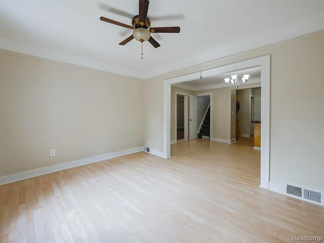 358 S Marshall Street, Pontiac, MI 48342