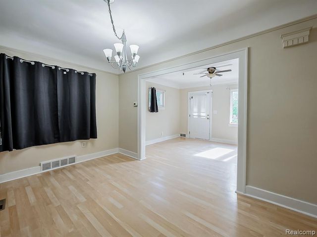 358 S Marshall Street, Pontiac, MI 48342