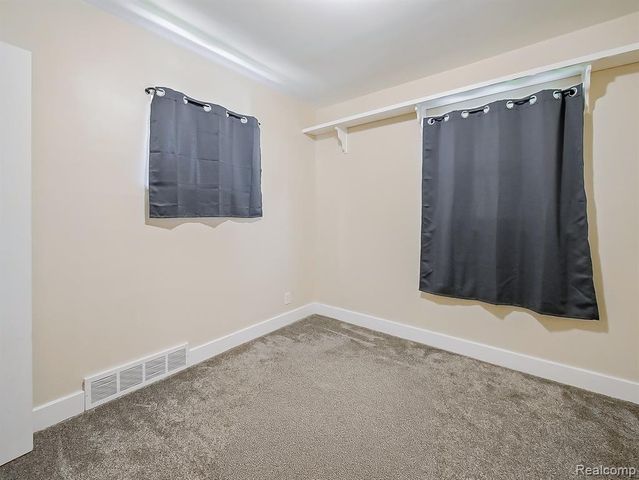 358 S Marshall Street, Pontiac, MI 48342