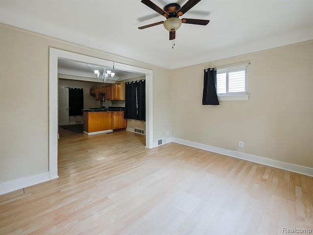 358 S Marshall Street, Pontiac, MI 48342