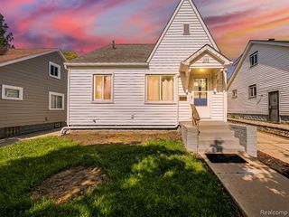 358 S Marshall Street, Pontiac, MI 48342