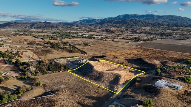 33319 Linda Rosea Road, Temecula, CA 92592