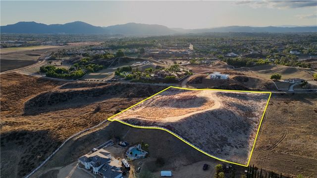 33319 Linda Rosea Road, Temecula, CA 92592
