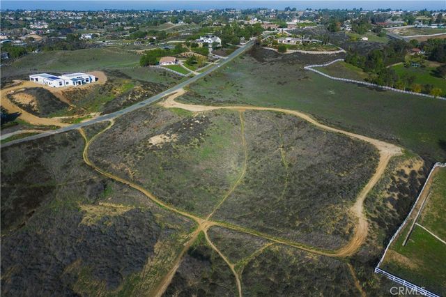 33319 Linda Rosea Road, Temecula, CA 92592