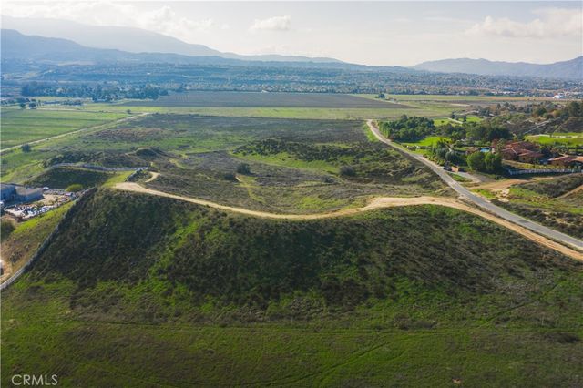 33319 Linda Rosea Road, Temecula, CA 92592