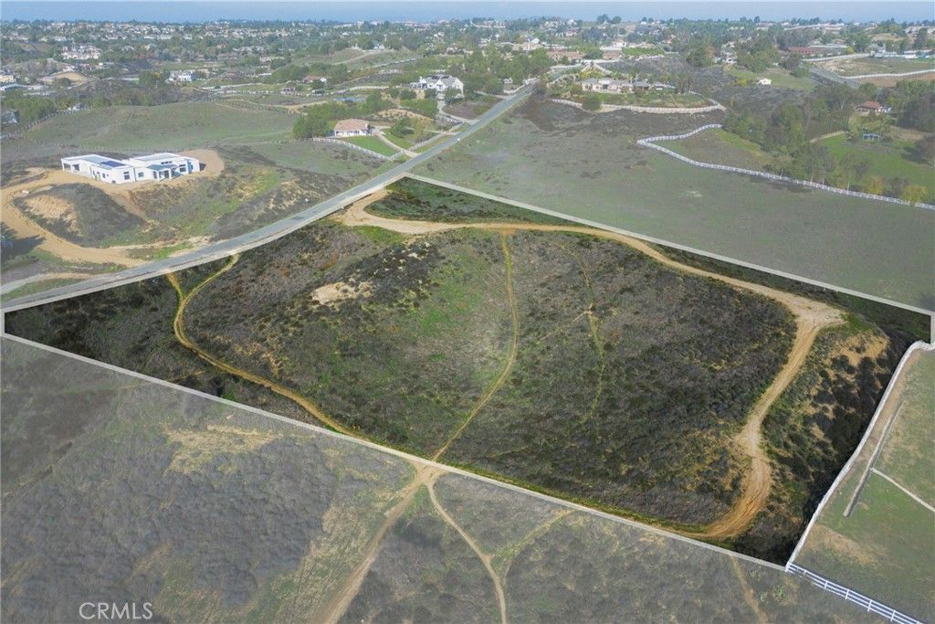 33319 Linda Rosea Road, Temecula, CA 92592