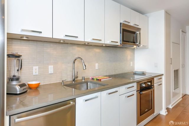 1 Hawthorne Street 8F, San Francisco, CA 94105