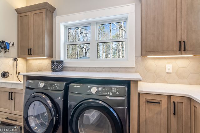 291 Aspen Avenue, Ellijay, GA 30536