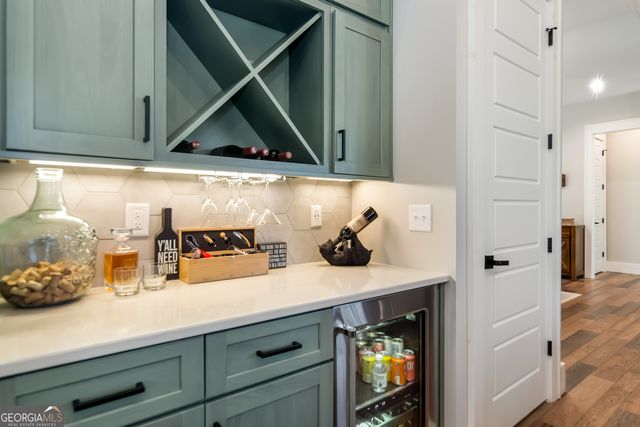 291 Aspen Avenue, Ellijay, GA 30536