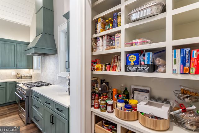 291 Aspen Avenue, Ellijay, GA 30536