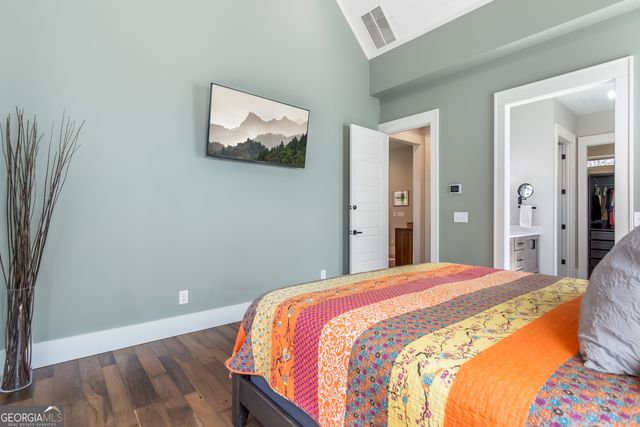 291 Aspen Avenue, Ellijay, GA 30536