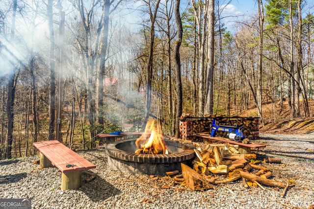 291 Aspen Avenue, Ellijay, GA 30536