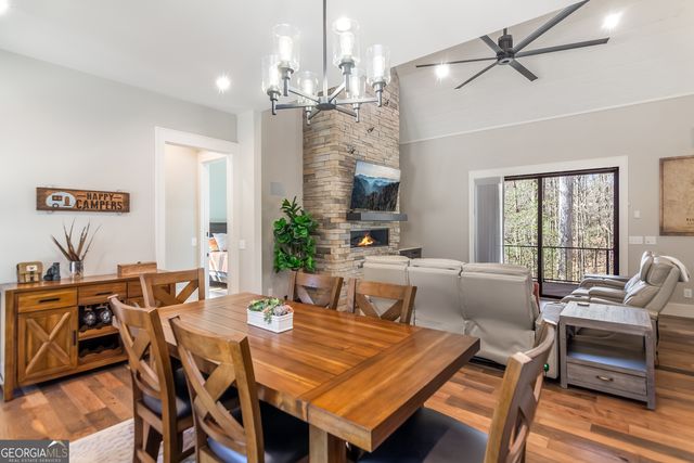 291 Aspen Avenue, Ellijay, GA 30536