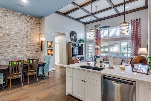 1101 Blue Bill Lane, Arlington, TX 76005