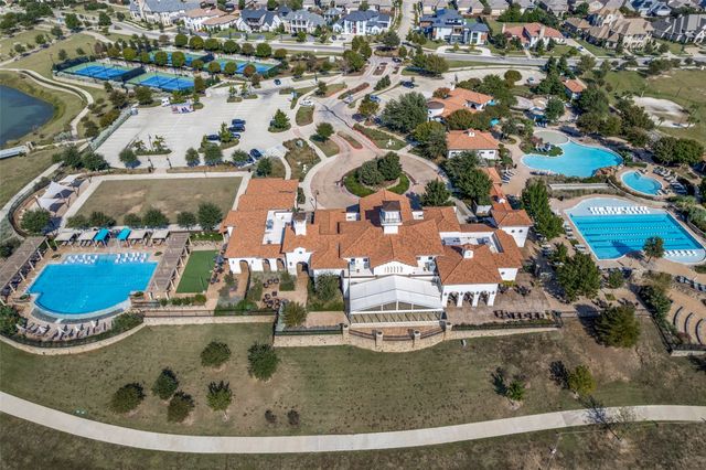 1101 Blue Bill Lane, Arlington, TX 76005